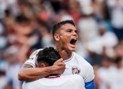 英雄联盟总决赛2025-拳击比赛：巴西选手成功晋级半决赛