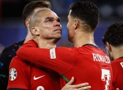 英雄联盟总决赛门票-威廉姆斯绝杀梅赛德斯，拉塞尔带队取胜