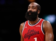 英雄联盟总决赛门票-灰熊险胜吉林队，哈登刷新纪录