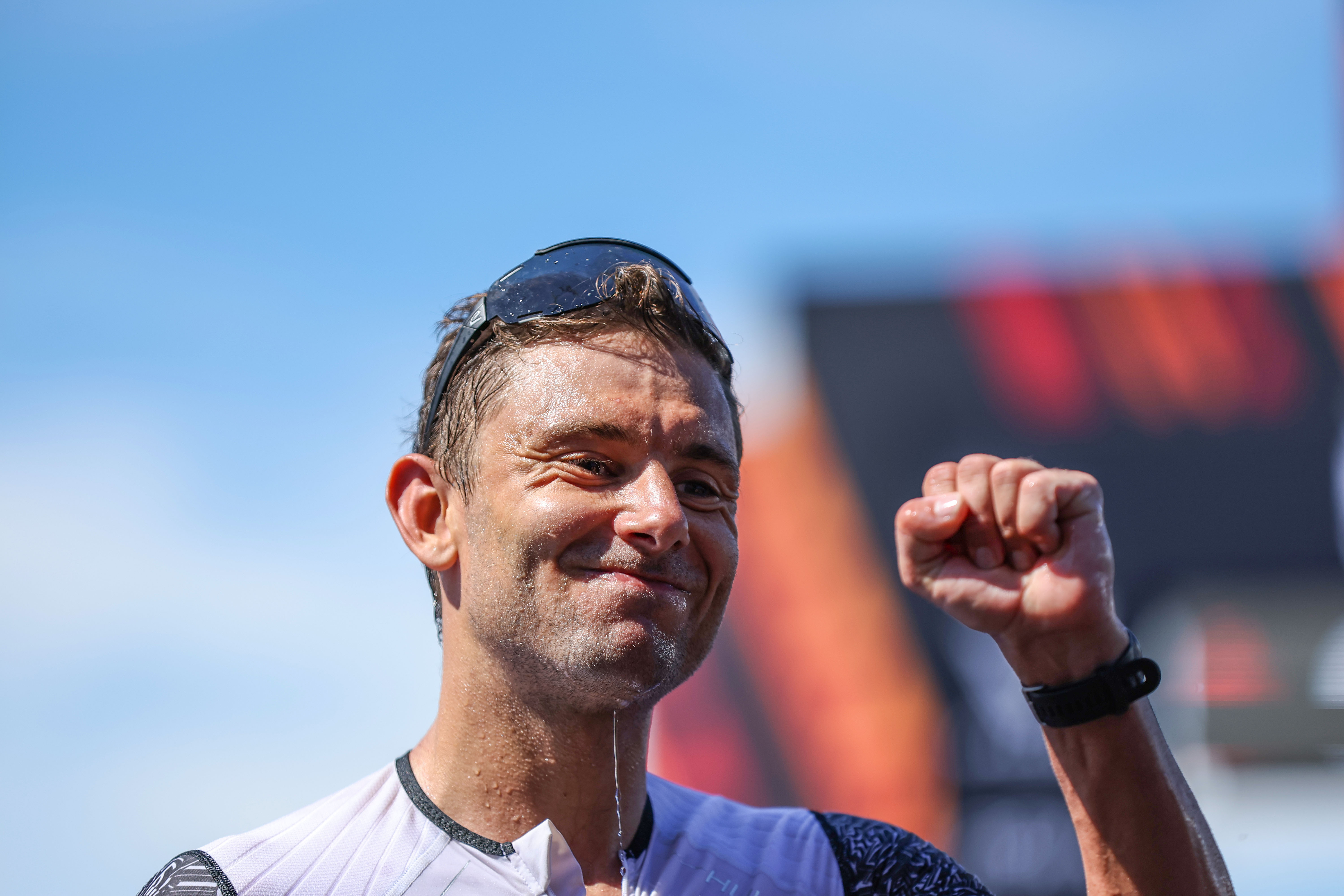 选手们在比赛中勇往直前,勇夺桂冠 选手们在比赛中勇往直前,勇夺桂冠