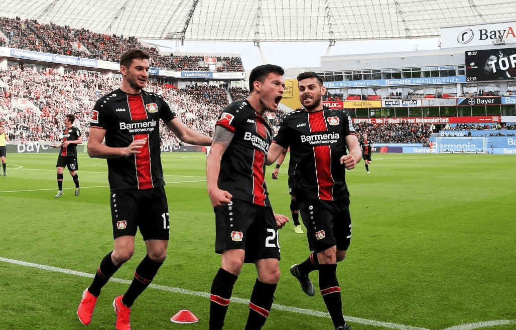 勒沃库森对柏林联合的激烈角逐