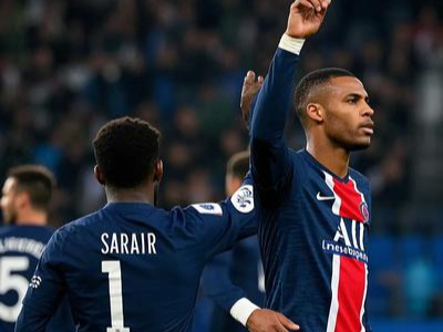 巴黎圣日耳曼击败切尔西，成功晋级欧冠半决赛