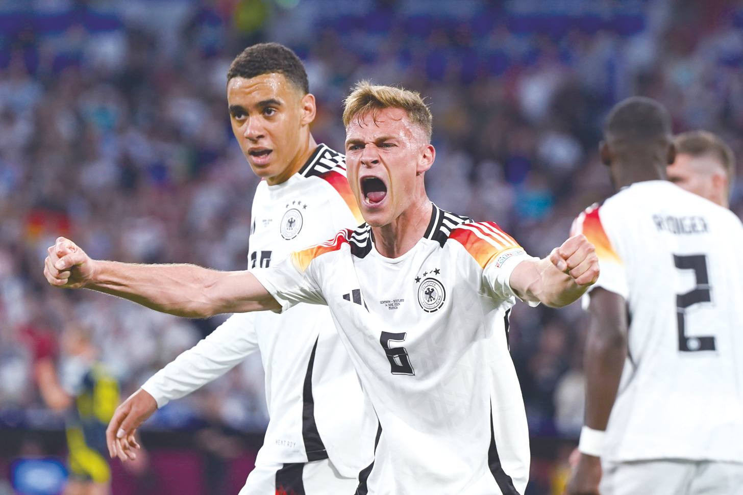 包含欧洲精彩战况:德国队奋力战胜荷兰队的词条 包含欧洲精彩战况:德国队奋力战胜荷兰队的词条