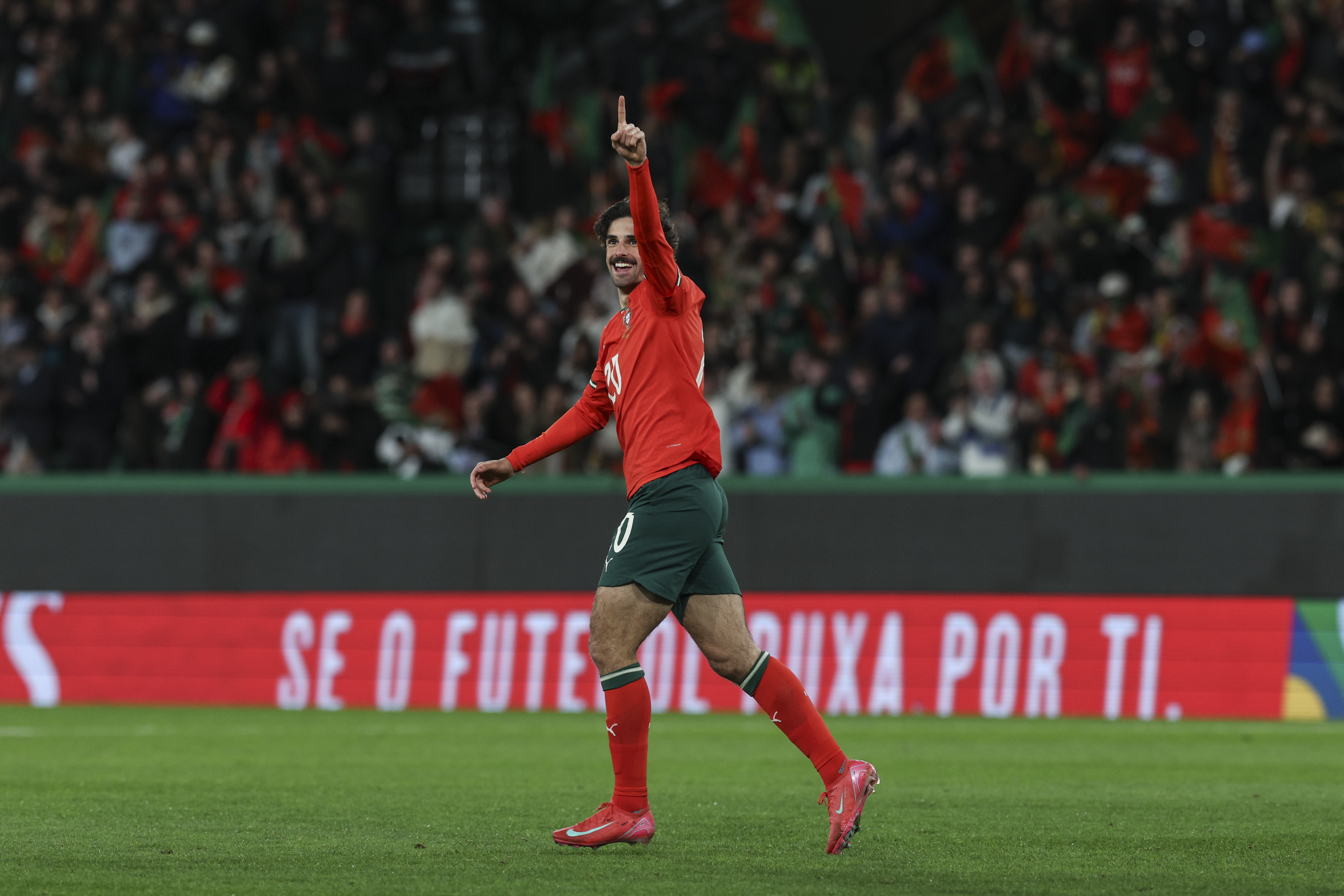 包含英格兰迎战葡萄牙,争夺欧国联半决赛席位的词条 包含英格兰迎战葡萄牙,争夺欧国联半决赛席位的词条