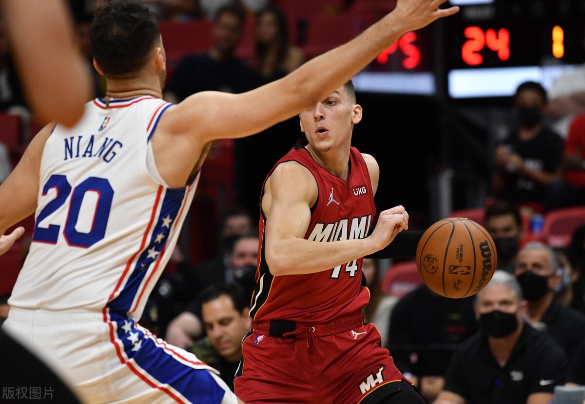 国王逆转吉林队,恩比德惊艳四座 国王逆转吉林队,恩比德惊艳四座