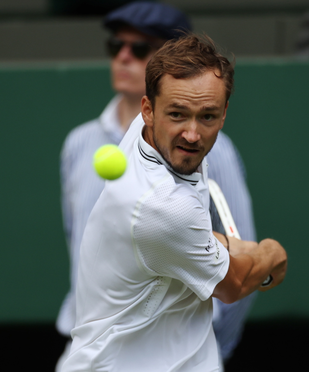 法网轻取美网,梅德韦杰夫状态火热 法网轻取美网,梅德韦杰夫状态火热