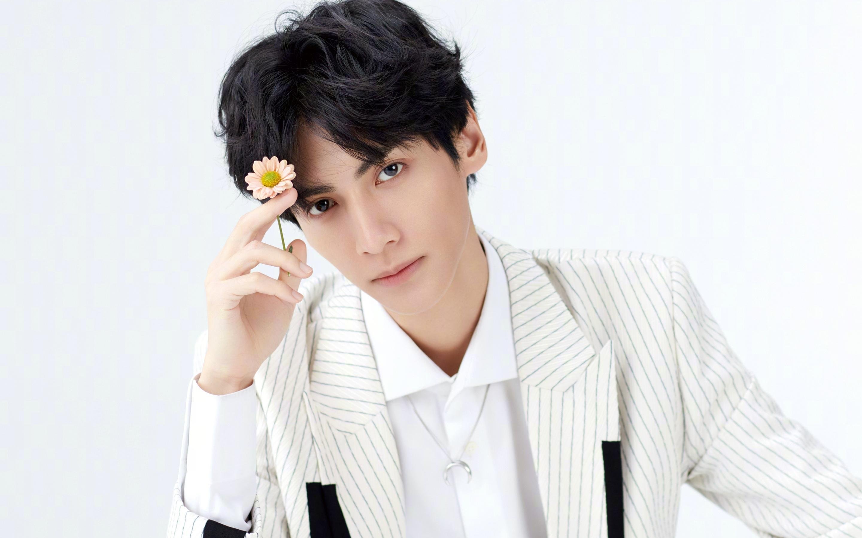 当老鹰对阵独行侠,约基奇的无解与篮球时代的镜像对话