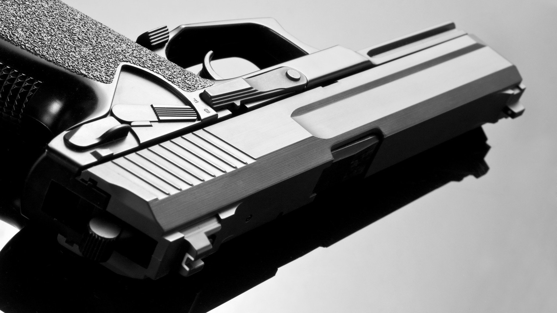 冰与火的对决，摩纳哥用纪律之盾，冰封加拿大天赋洪流